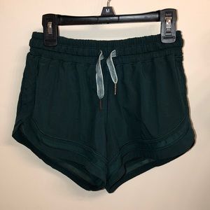 Lululemon dark teal biker shorts Sz 4